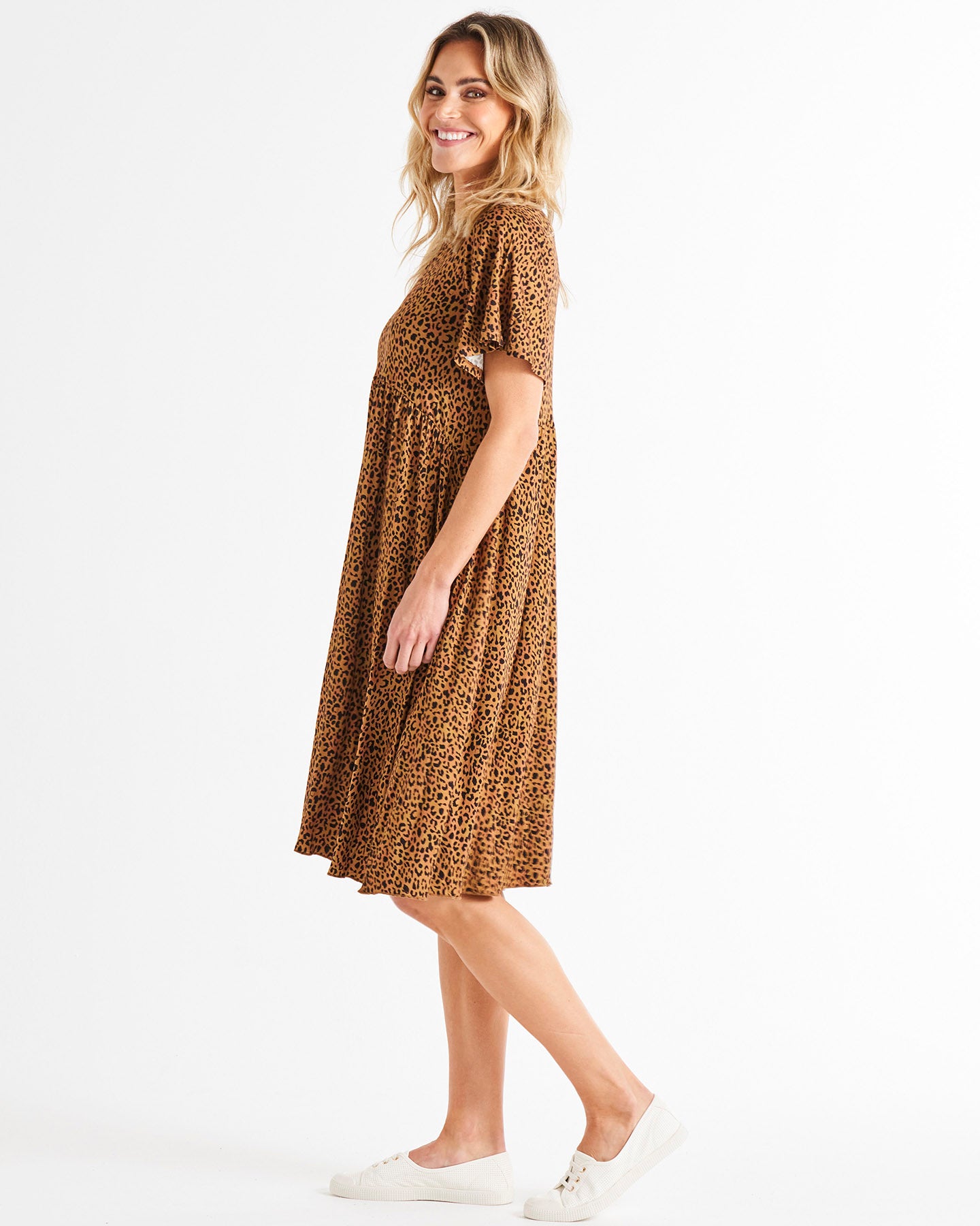 Donna Stretchy Frill Sleeve T-Shirt Dress - Wild Leopard Print