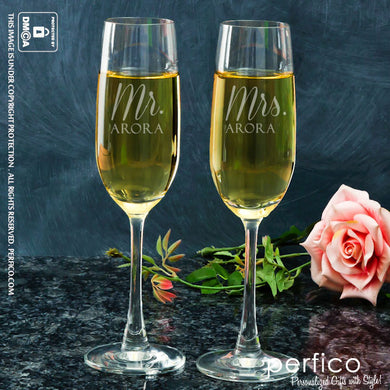Mr and Mrs © Personalized Champagne Glasses- Set of 2