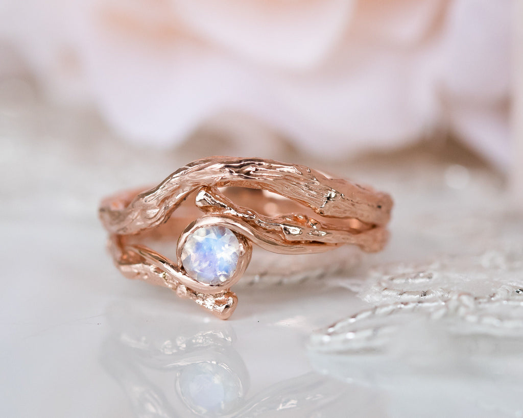 Biplut Hollow Simple Statement Vintage Ring Leaves Flower Moonstone Lady  Ring Jewelry Accessaries 
