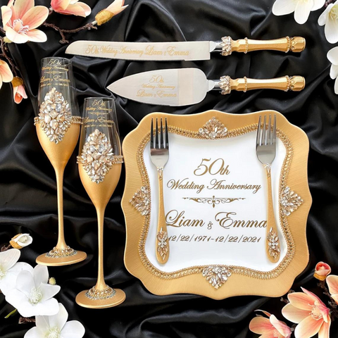 Amazon.com: 50th Anniversary Wedding Gifts Crystal Plate with Gold Leaf  Wreath - 50th Anniversary Wedding Gifts for Parents Couple - 50th Wedding  Anniversary Unique Gift Ideas - Cardinal Style : Home & Kitchen