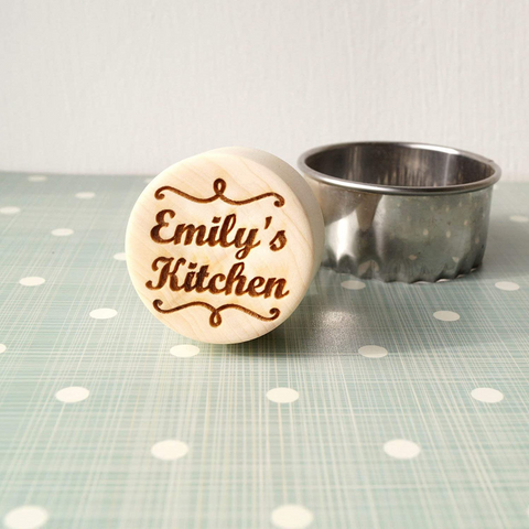 10 Personalized Kitchen Gifts for Any Occasion - Something Swanky