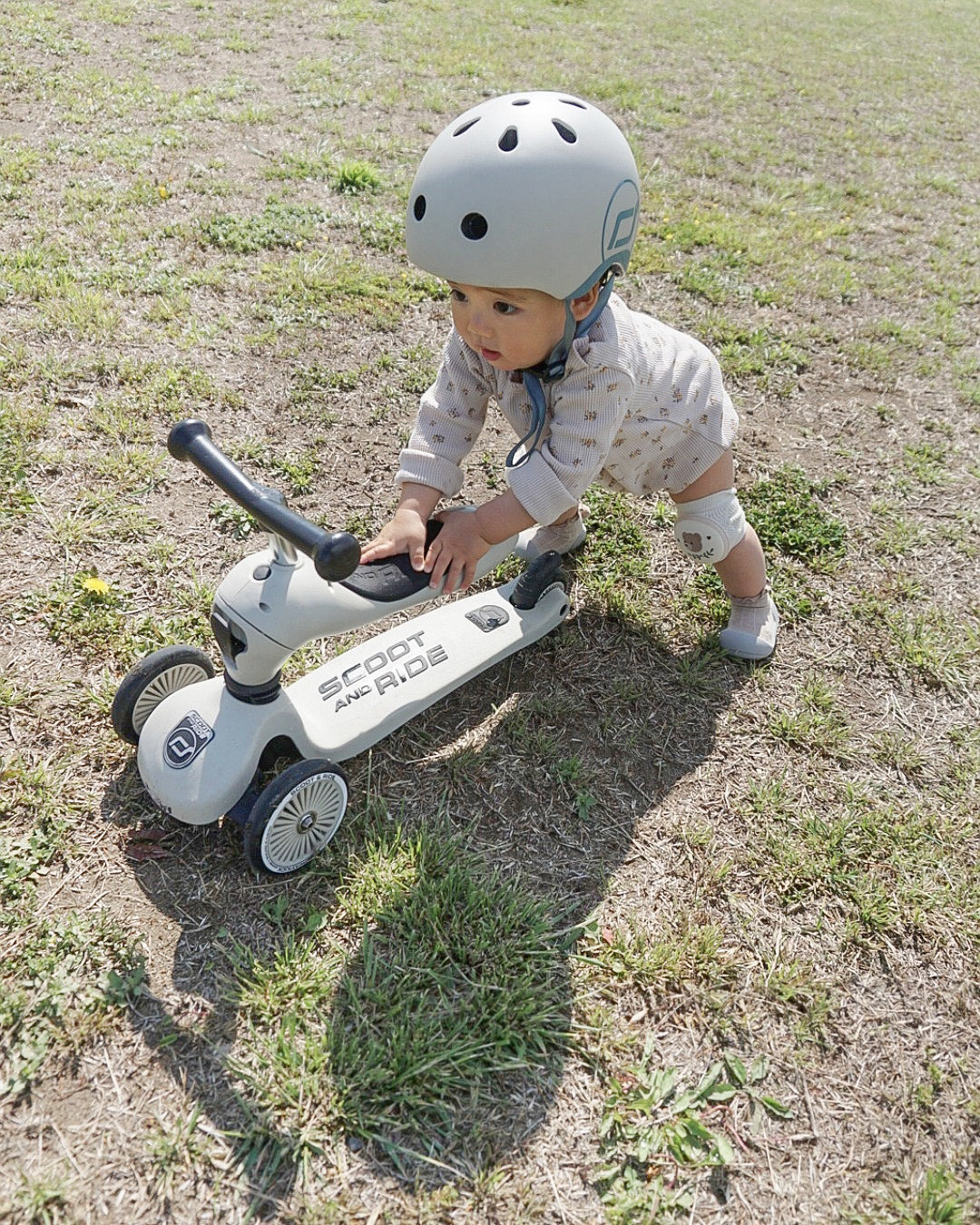 バイクにも興味津々