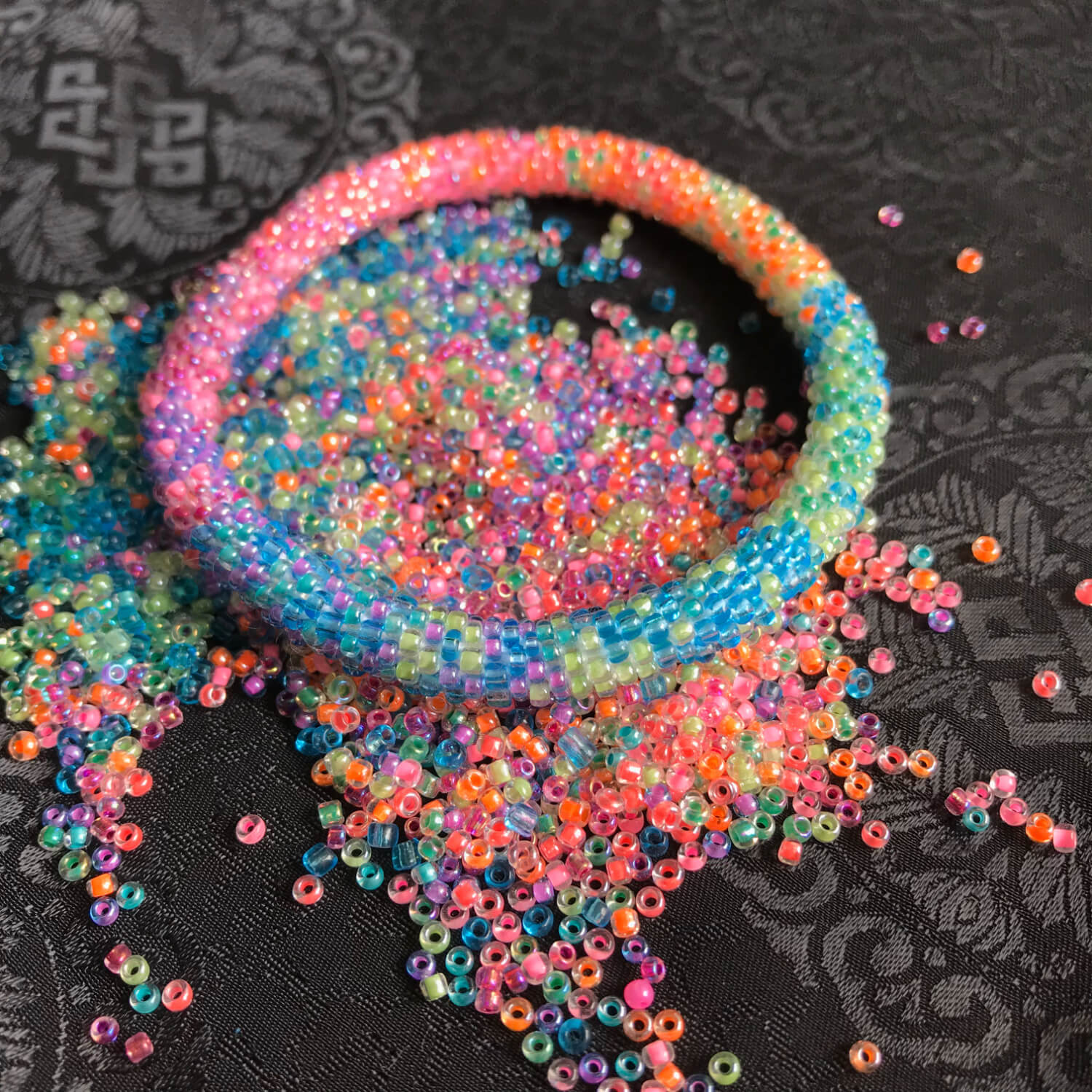 UnderOneSky Butterflies Rainbow Tie Dye Overnight Tote Bag – Aura In Pink  Inc.