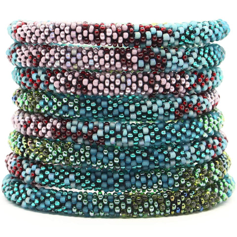 How Names for Goods founder used beaded bracelets to raise thousands for  charity