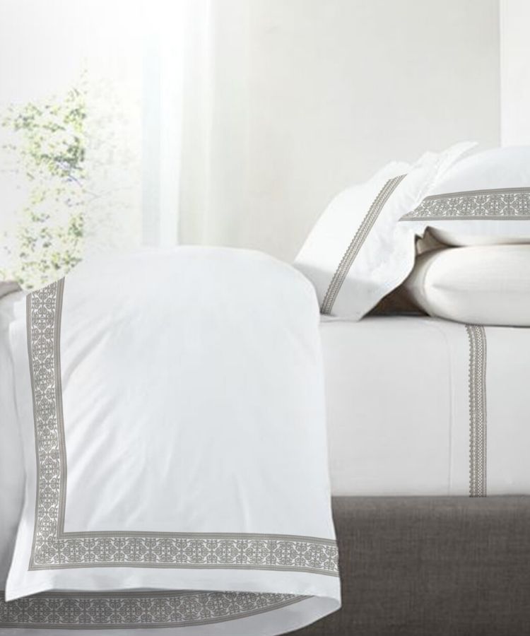 The Linen Company Luxury Bedding Bath And Table Linen