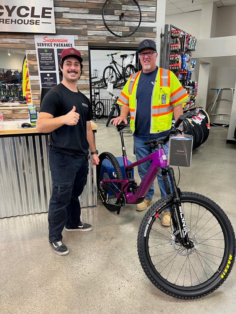 Troy and his new Santa Cruz Heckler