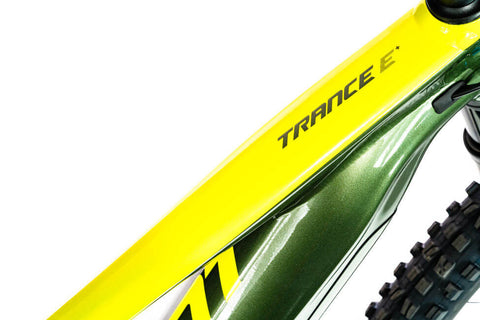 GIANT TRANCE E+ 1 PRO TOP TUBE STUDIO PHOTO