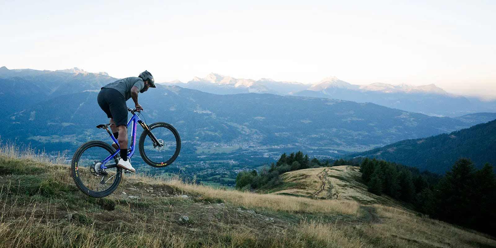 Mountain bike braking techniques 
