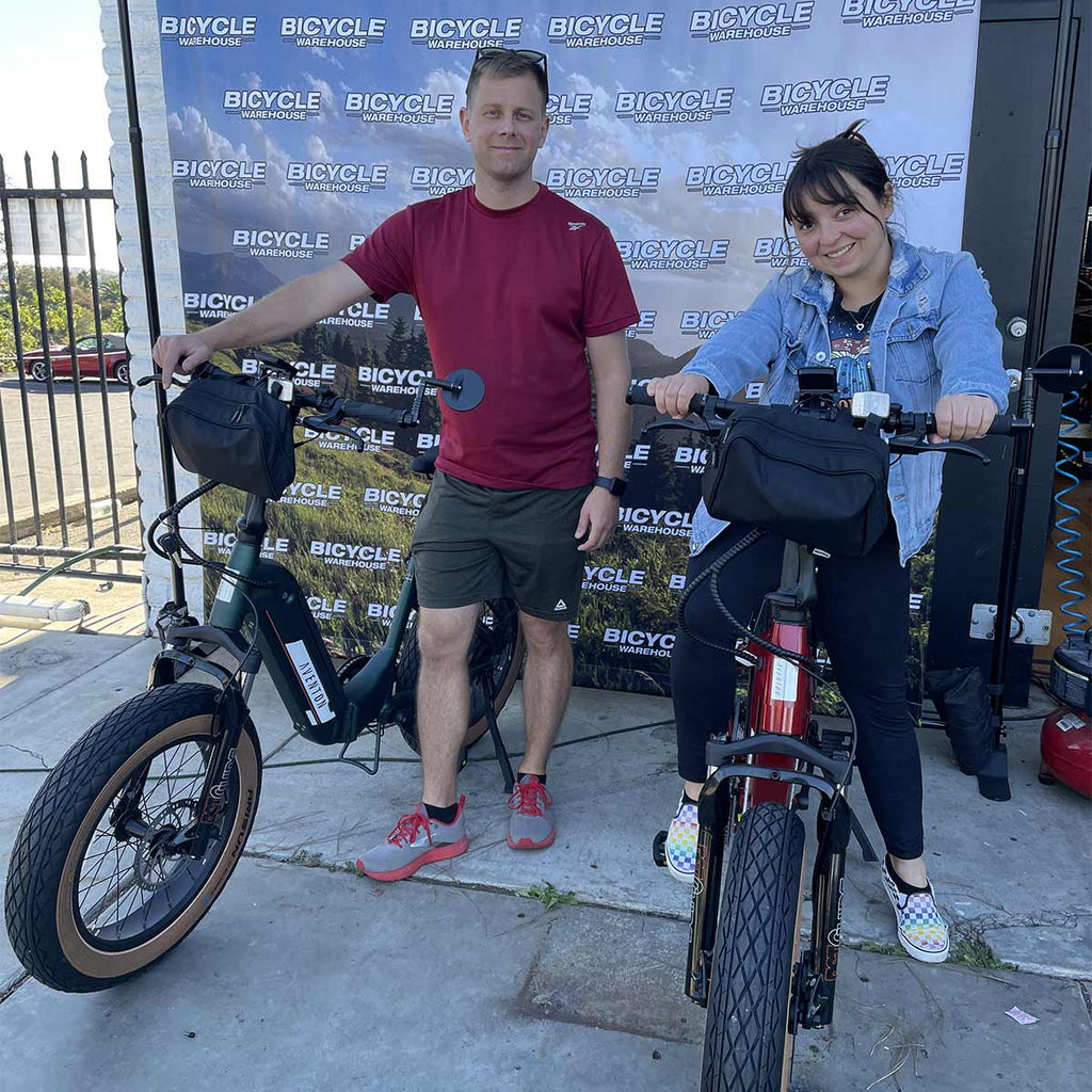 Tony and Roxie with their new Aventon Sinch electric folding bikes