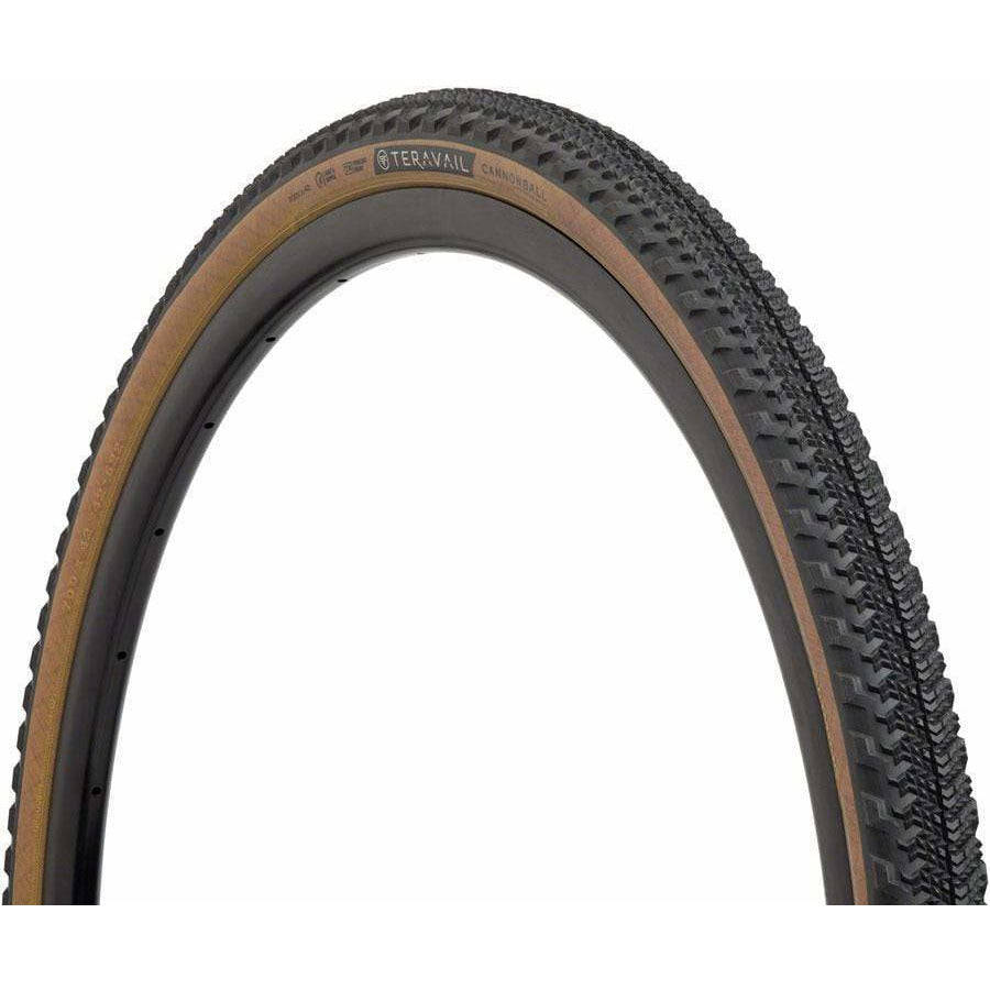 700 x 42c bike tire