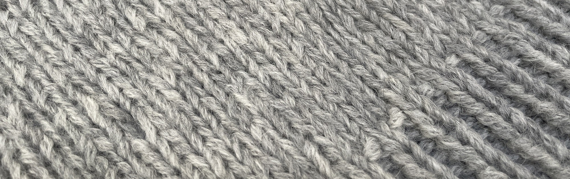 Diagonal Shaded Shawl (Crochet) – Lion Brand Yarn