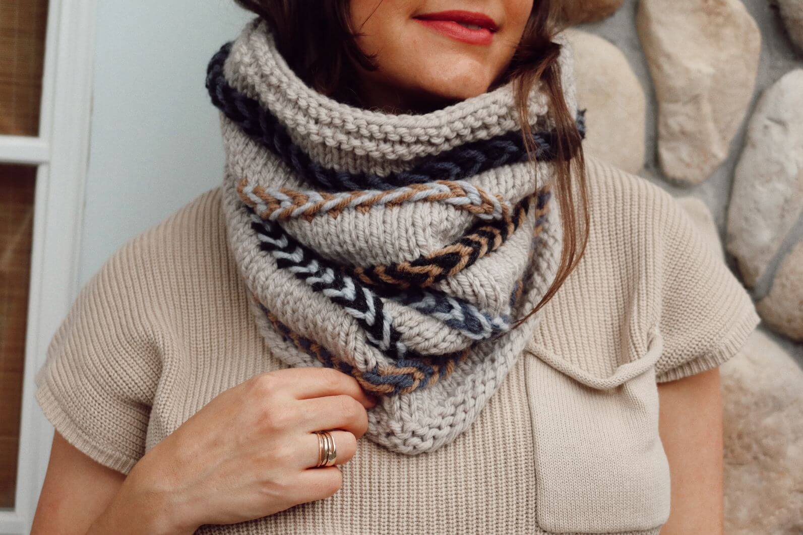 Image of Tango Braided Cowl (Knit)