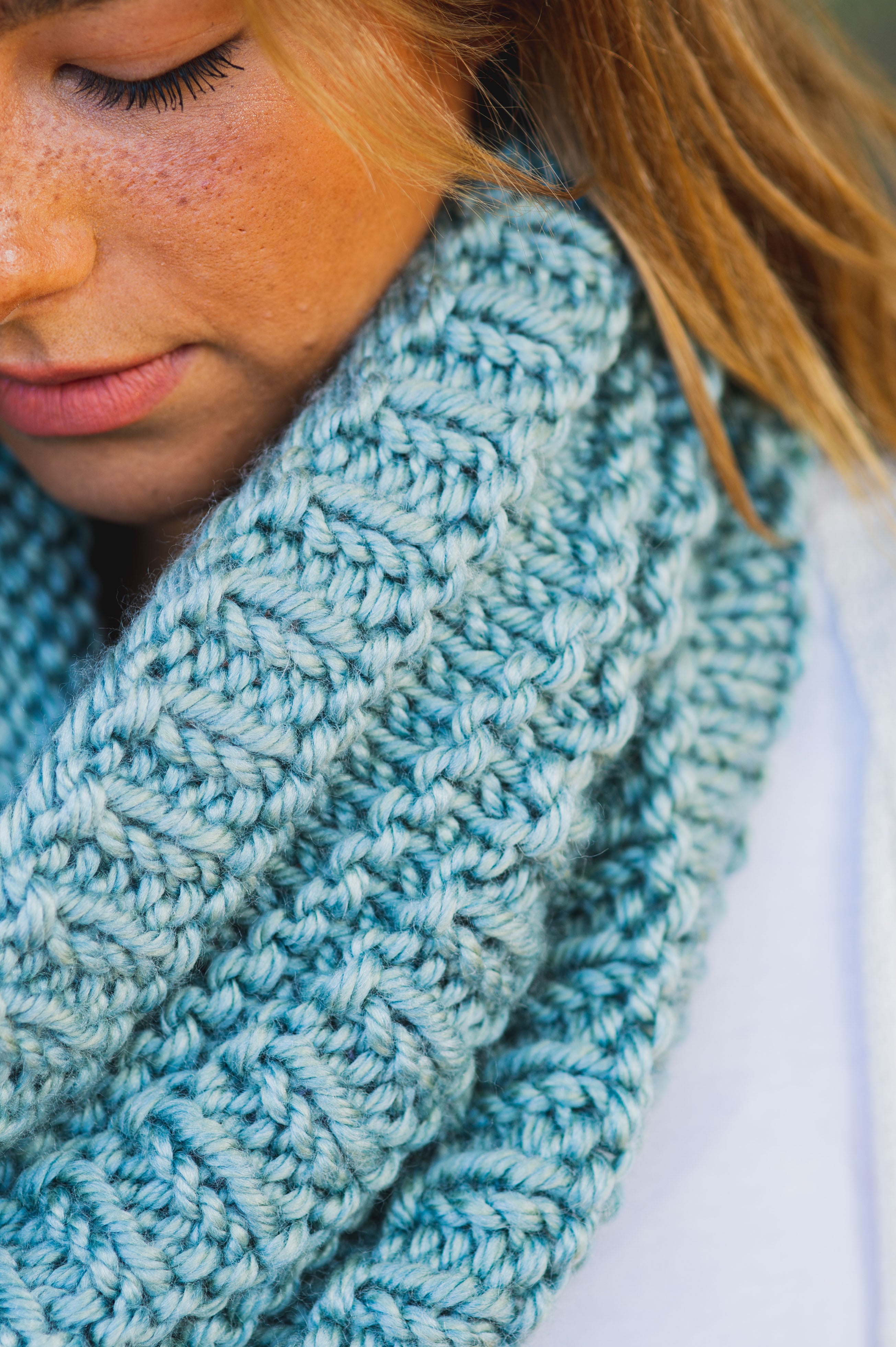Image of Conroe Cowl (Knit)