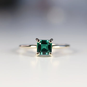 Baguette Asscher Cut Emerald and Diamond Ring | Amara | Braverman Jewelry