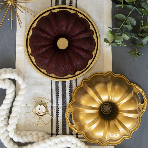 Nordic Ware Bundt Charms Pan - Gold