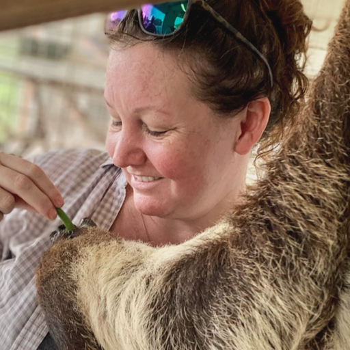 That time I fed a sloth | Vego Garden