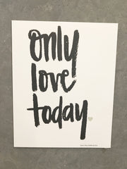 Only Love Today Bold Print Hands Free Mama - 