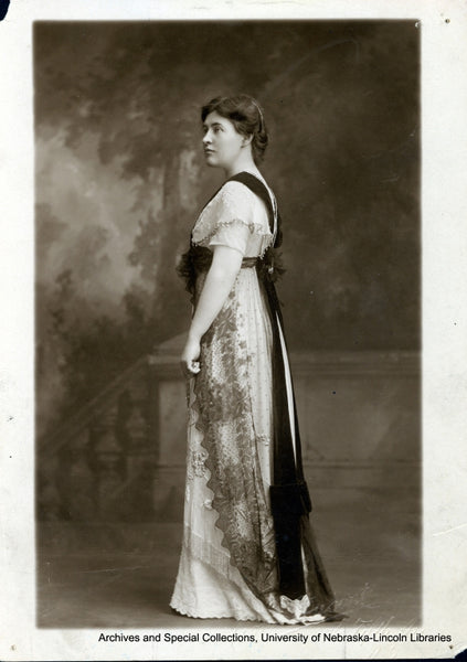Willa Cather c. 1910 in New York, two years before her first trip to the Southwest. (