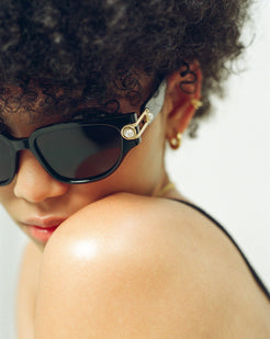 MISSOMA x LE SPECS SERPENS LINK SUNGLASSES TORTOISE WITH PEARL