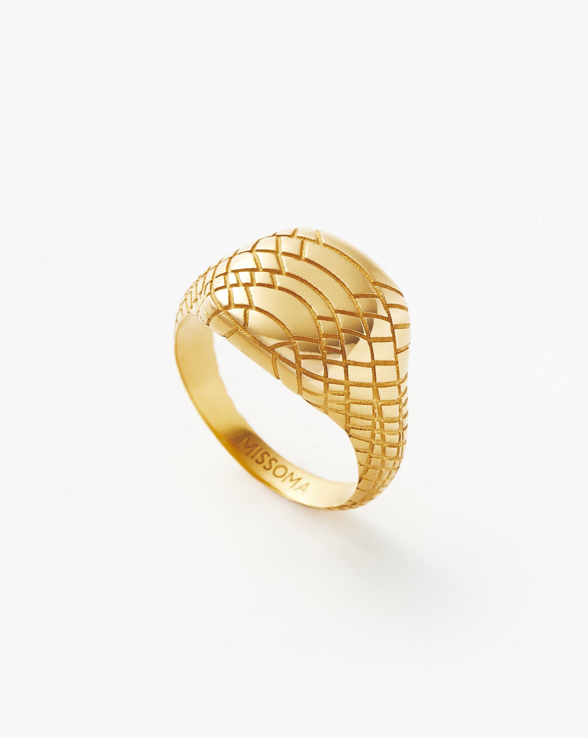 Serpent Textured Signet Ring | 18k Gold Plated - Missoma product image