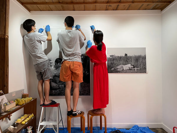 Patrick Tsai and team setting up his "Teshima Self-Portrait" exhibit.