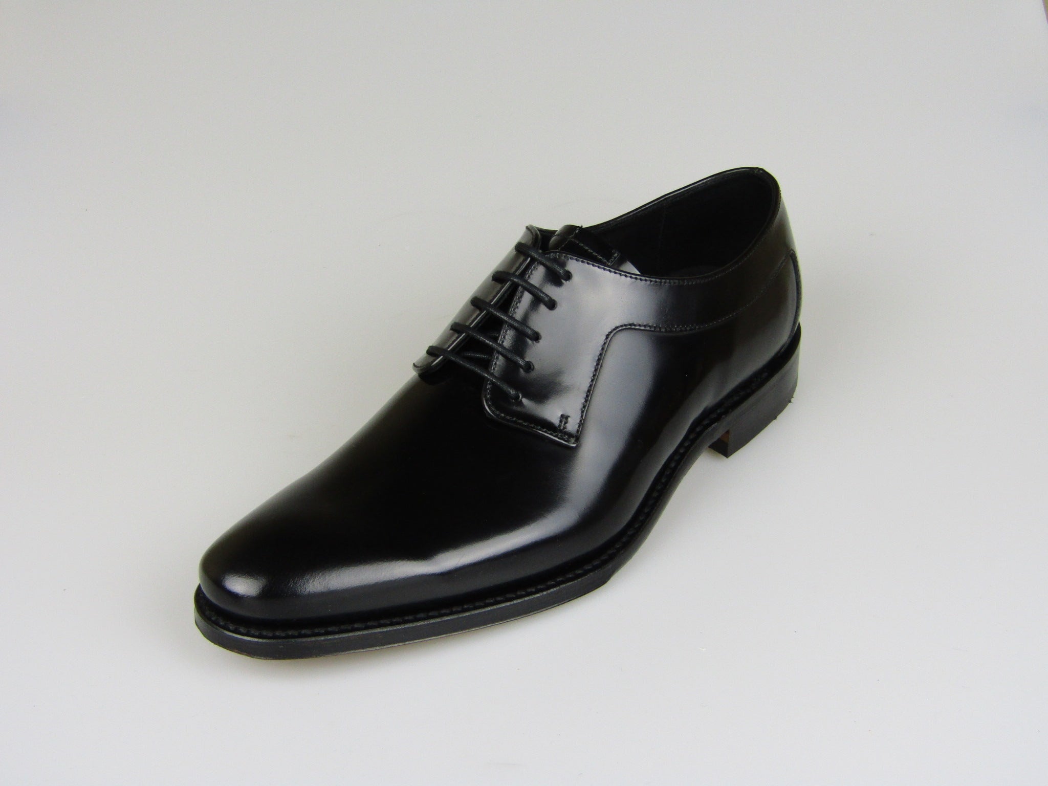 loake neo