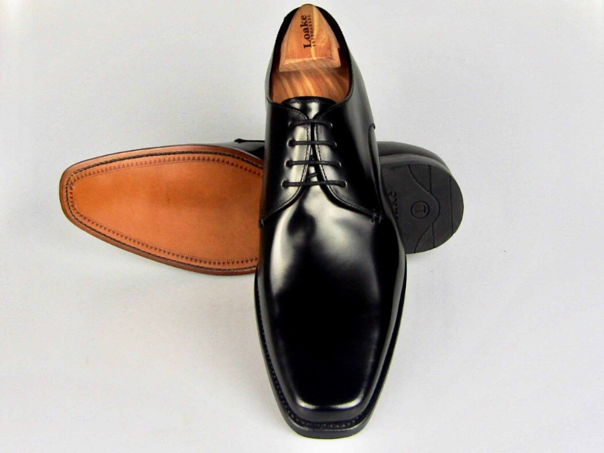 loake ridley black