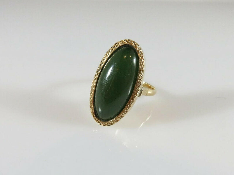 Lovely 14K Solid Gold Untreated Dark Green Jade Ring Size 4.75 Circa 1