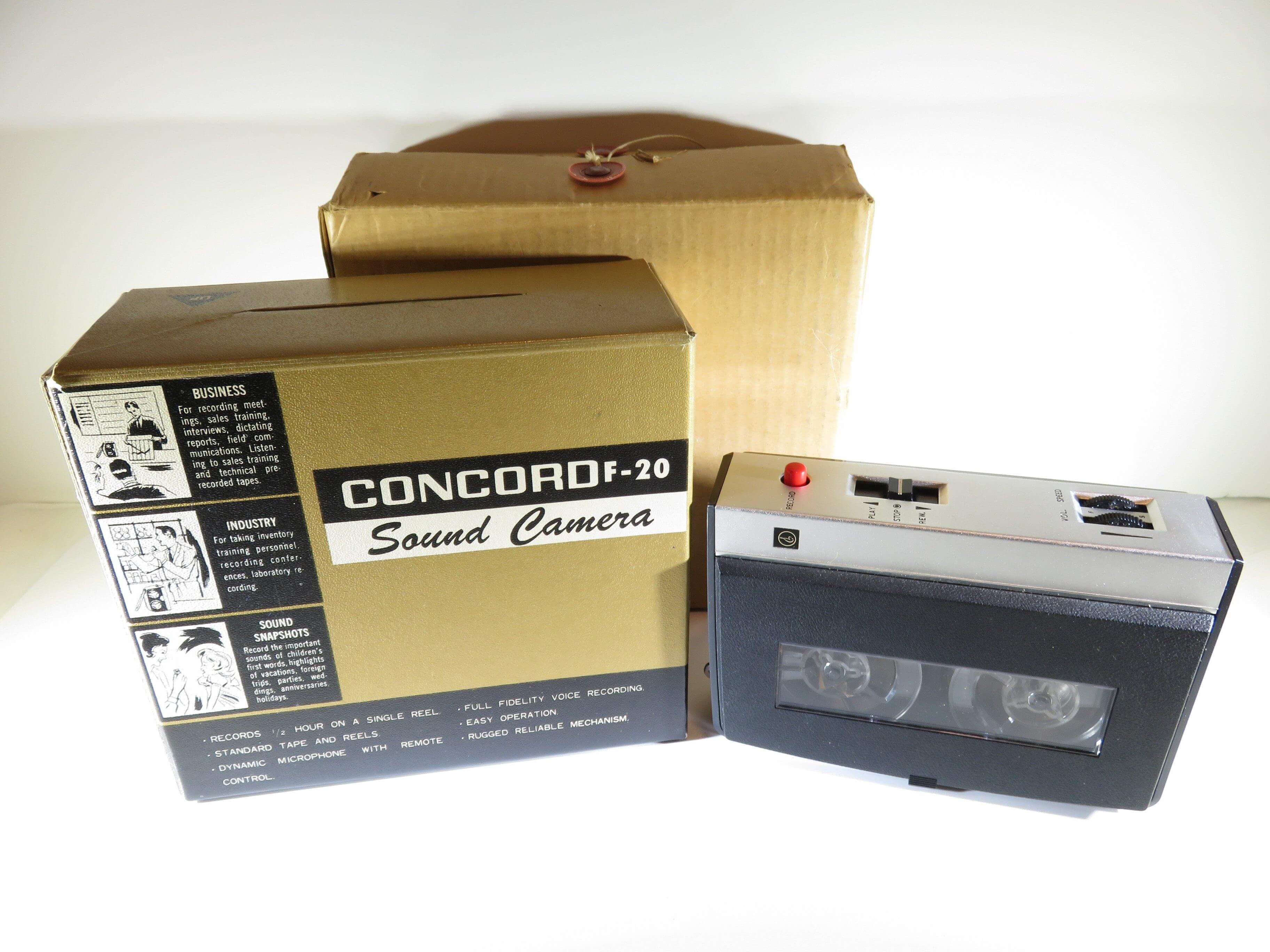 File:Concord Electronics D 300 Reel to Reel Reverse-A-Track