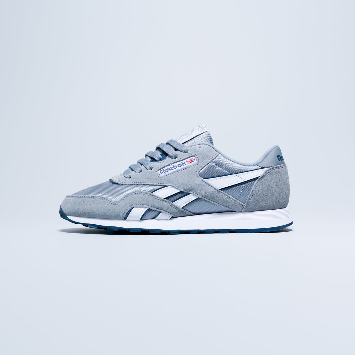 reebok classic nylon jetblue