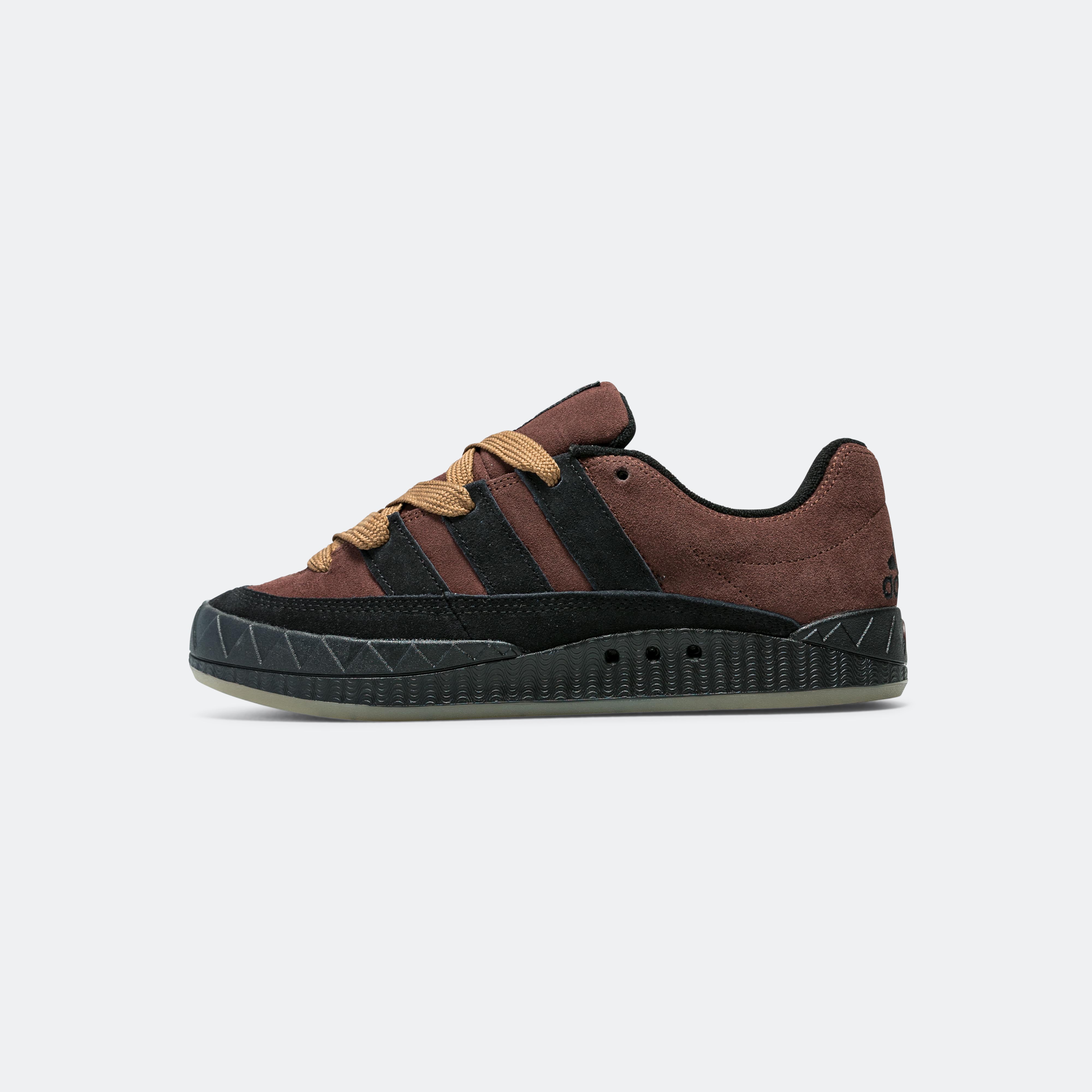 adidas - Brown/Core Black-Gum | Up There
