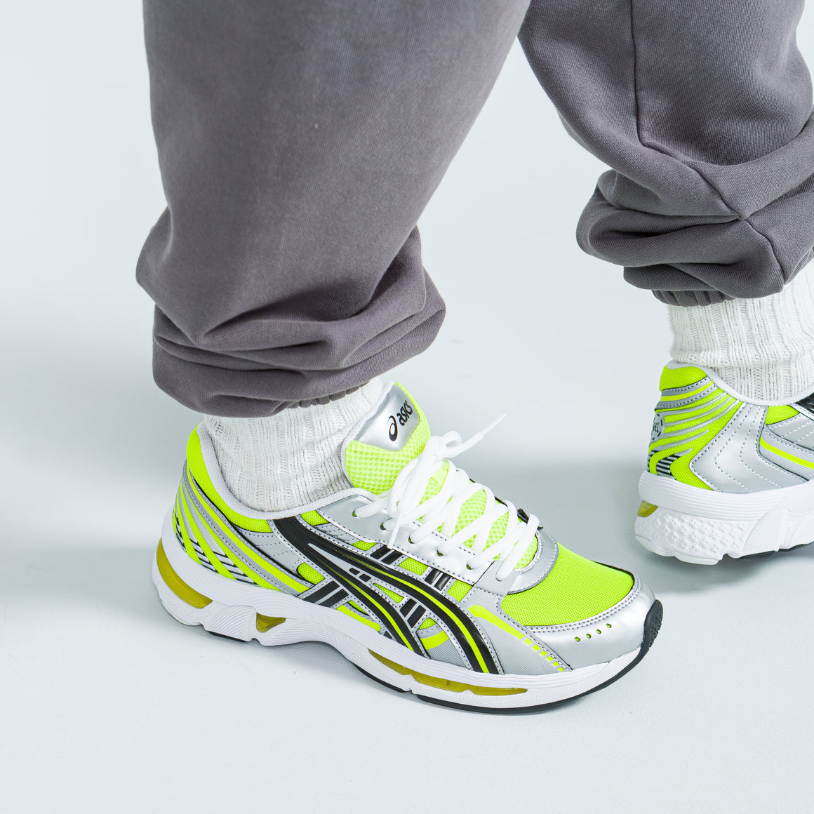 asics safety yellow