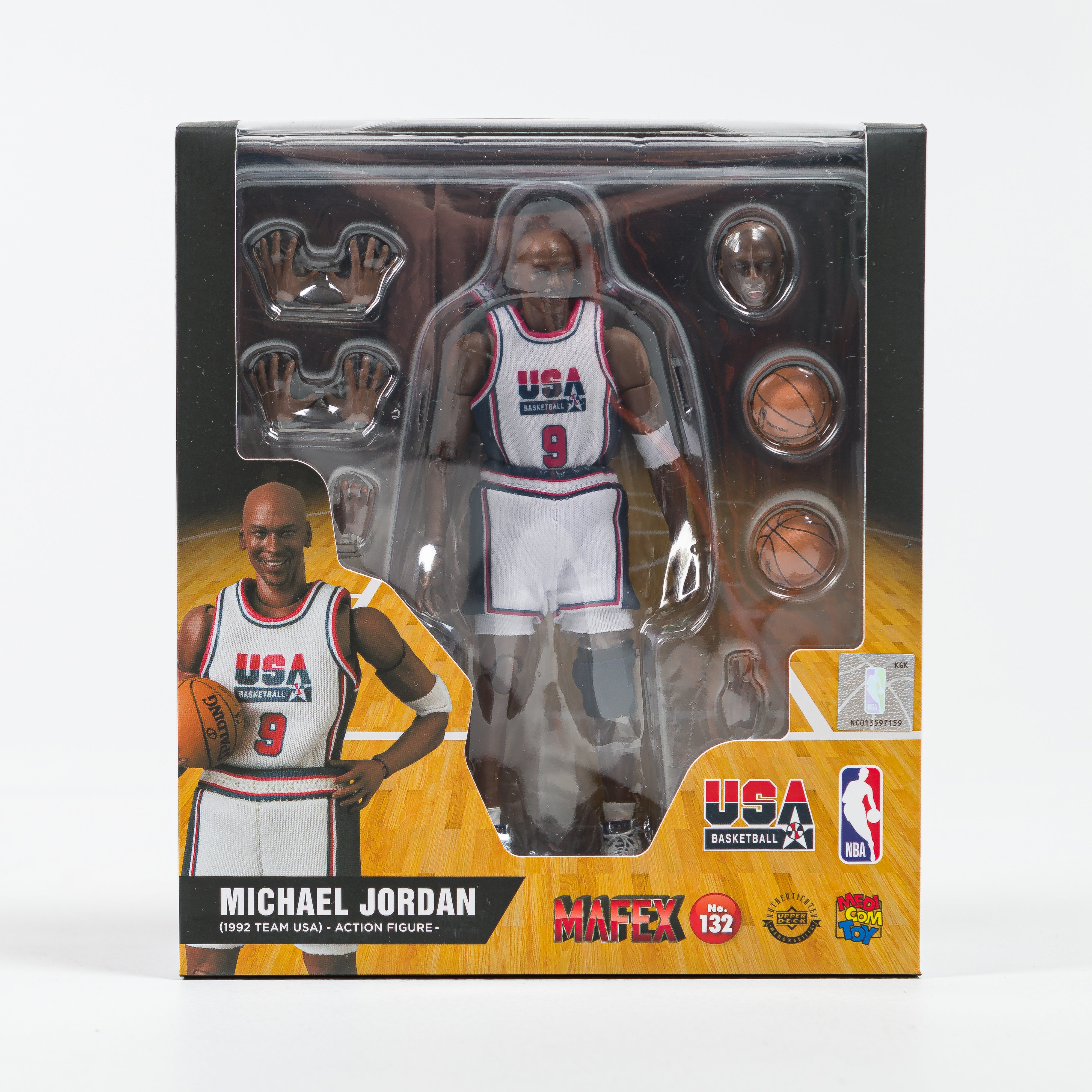 Medicom Toy Mafex Michael Jordan - 1992 USA | Up There