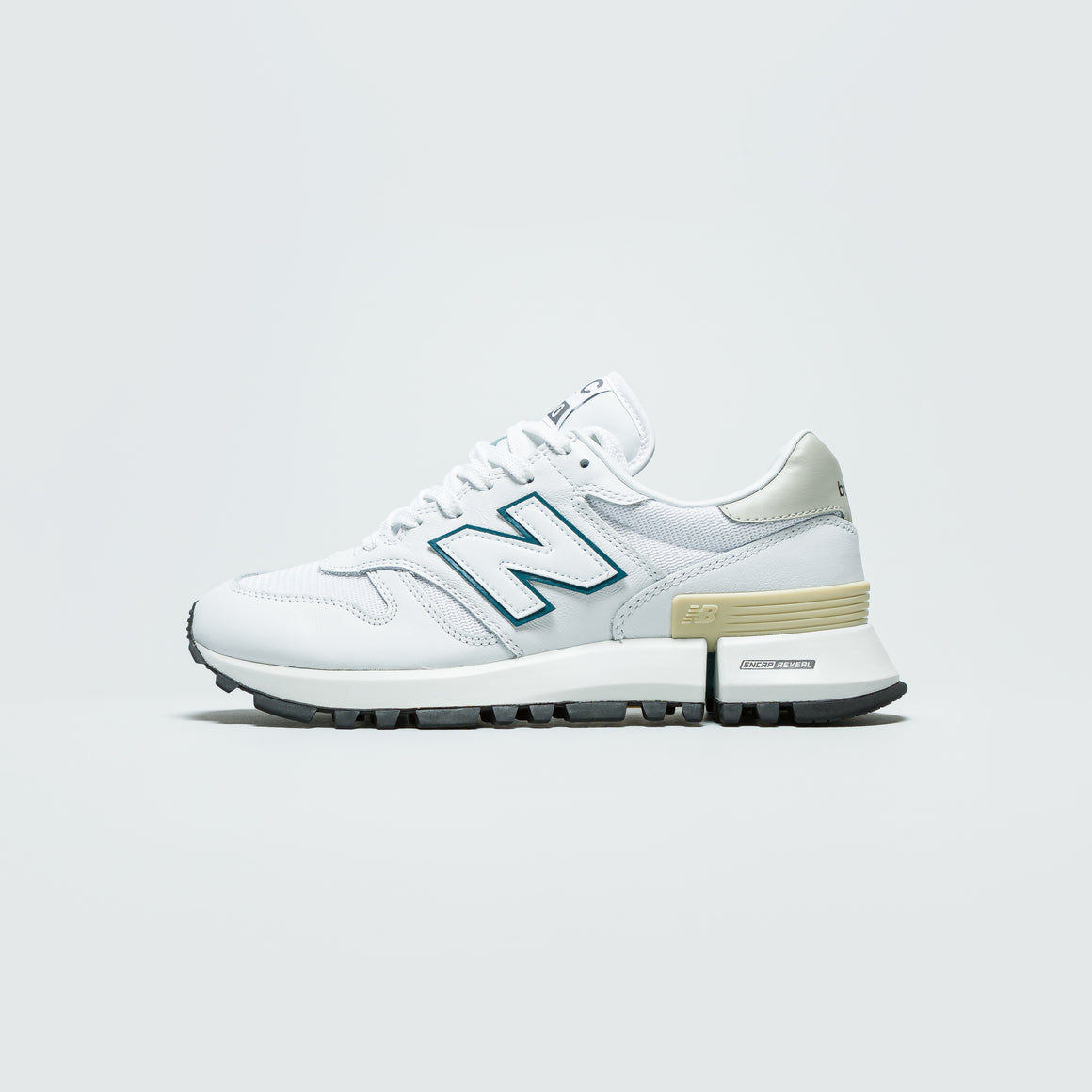 sepatu new balance 990