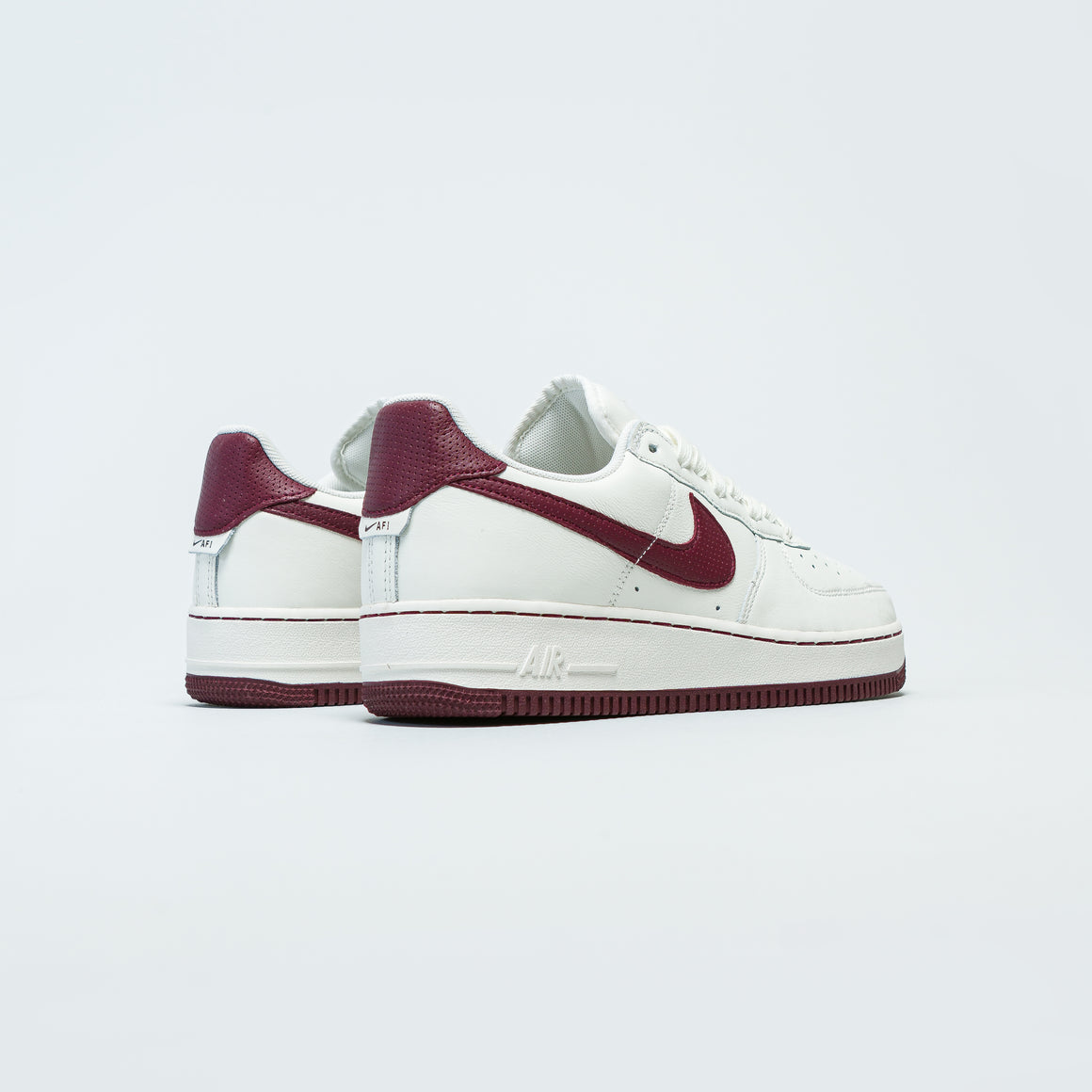 nike air force 1 07 sail