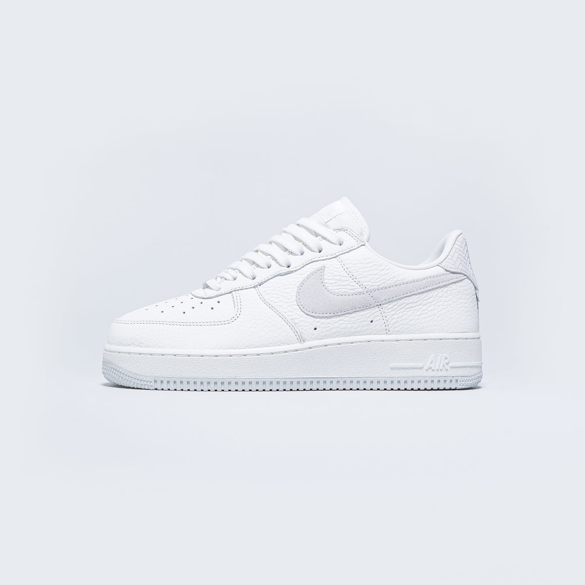 nike air force 1 low 07 white