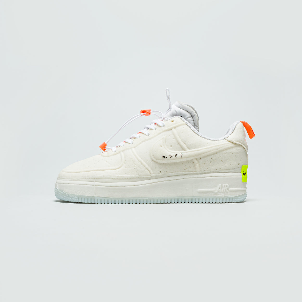 white orange black air force 1