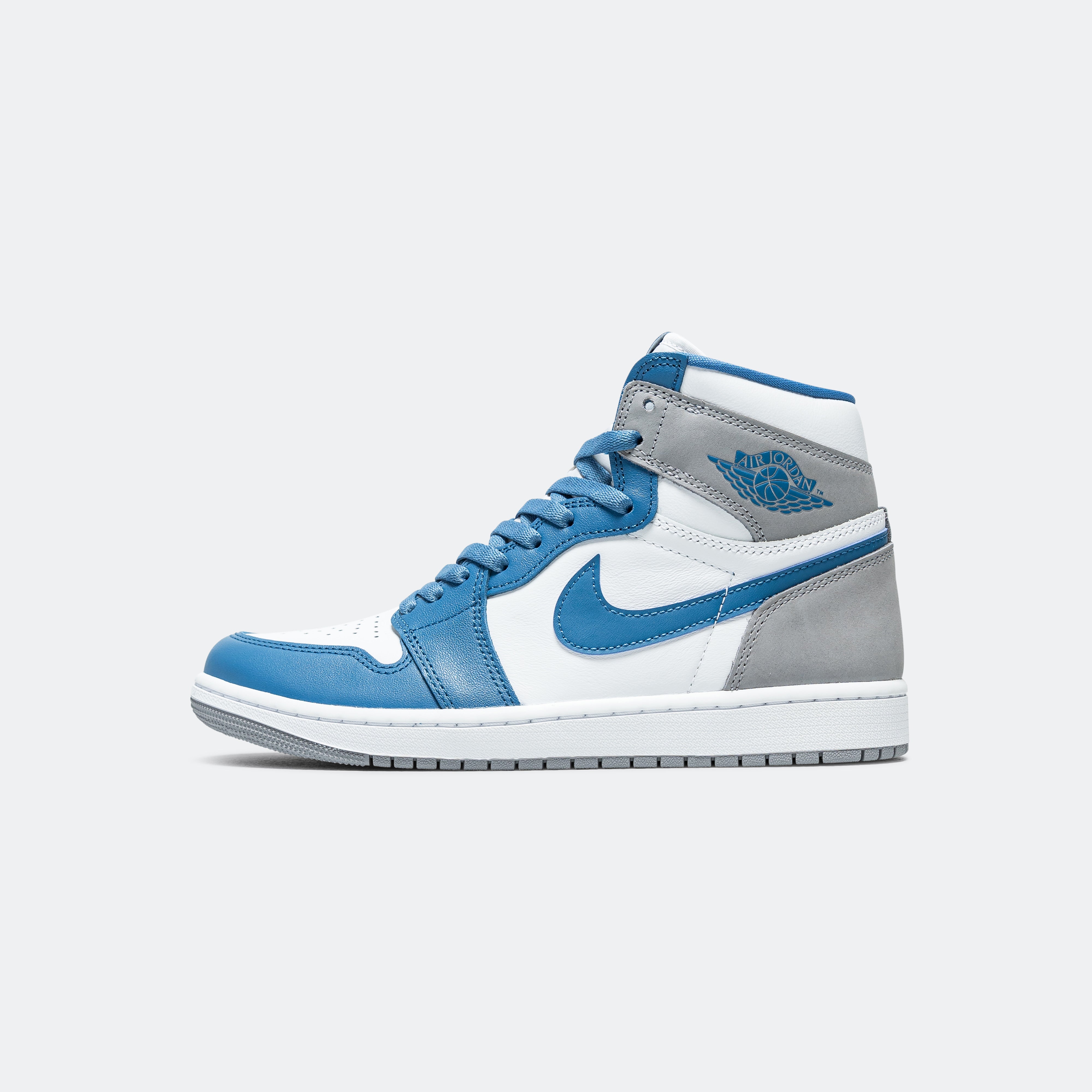 air jordan retro high blue and white