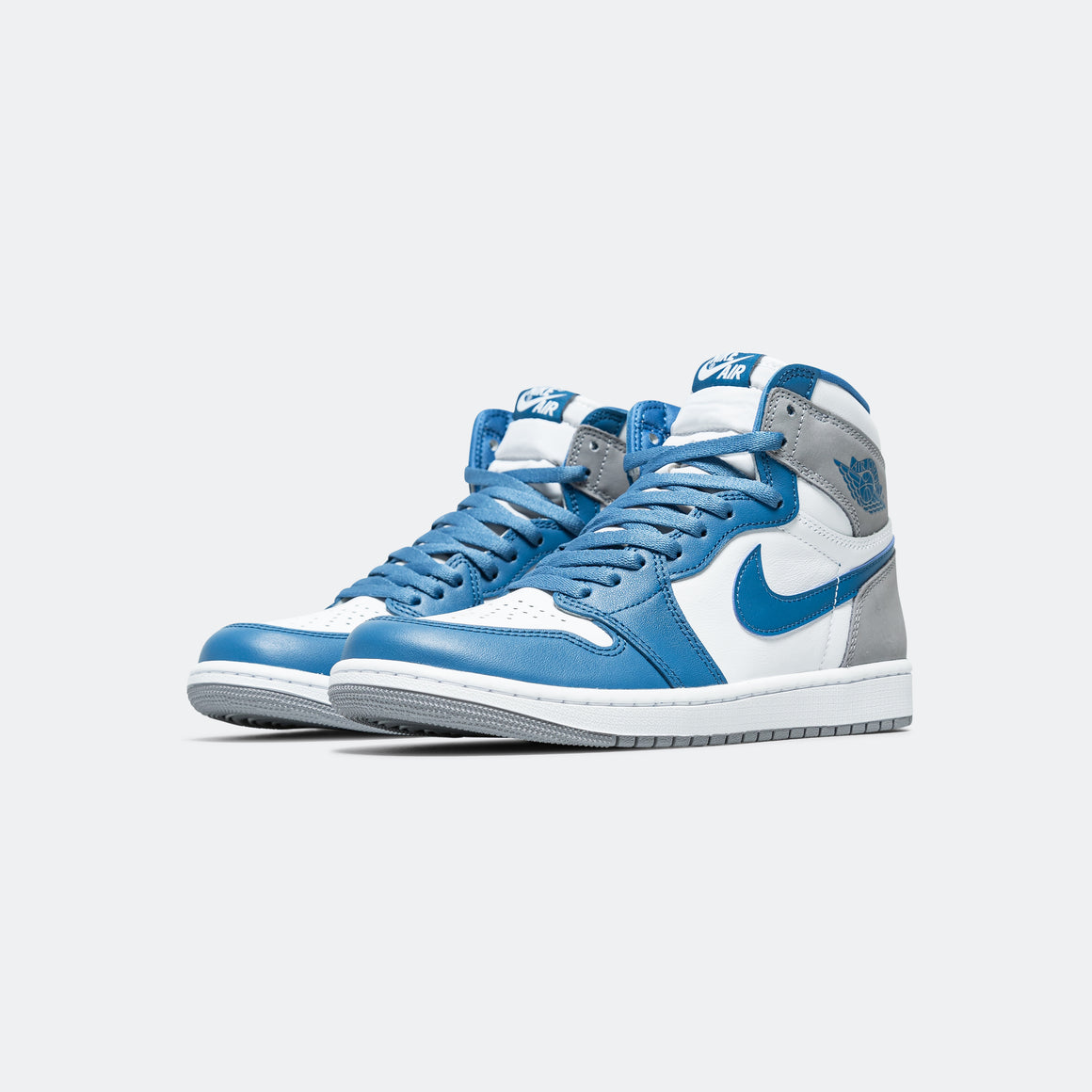 air jordan 1 retro high og blue and white