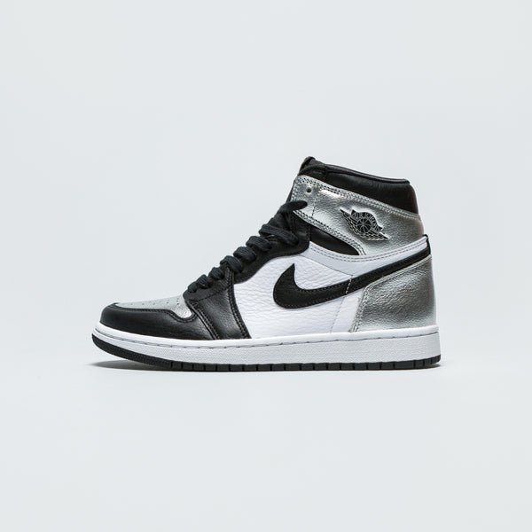 air jordan 1 high black and white womens