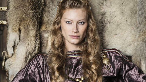 Aslaug, the mother of Björn Ier with divine blood