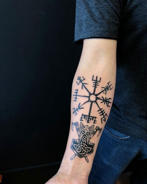 Tatuaje Vikingo Aegishjalmur
