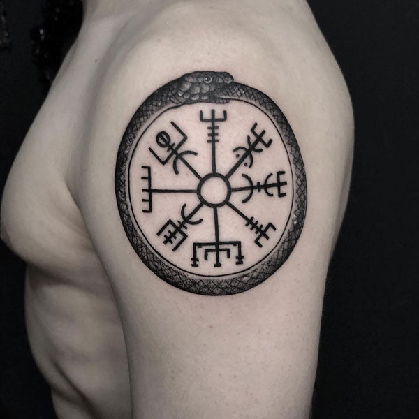 Tatuaje Vikingo Ouroboros