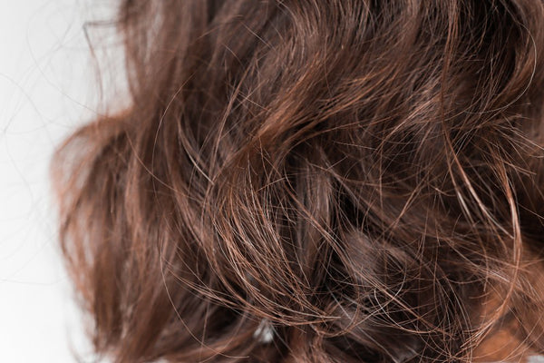 common hair problems - frizzy hair