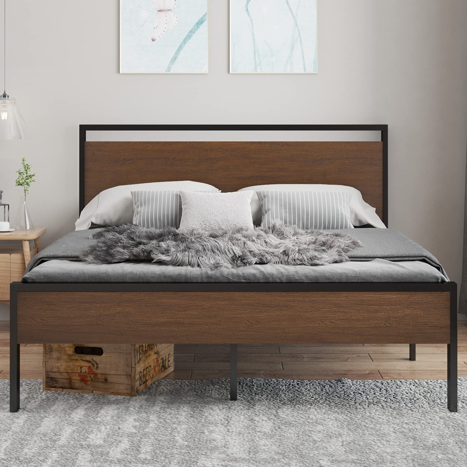 Metal Bed Frame Without Headboard Or Footboard For King : Bed Frame Or
