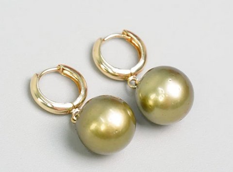 south sea pearl golden pendant