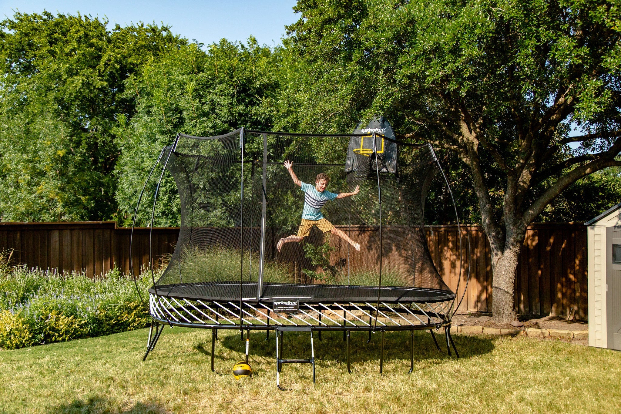 Medium Oval Trampoline - 8x11' Recreations Outlet