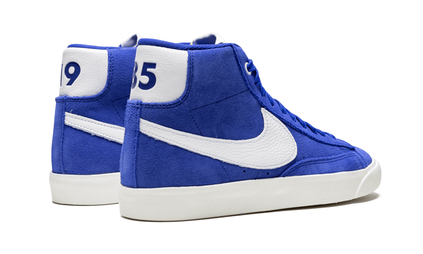 nike blazer mid stranger things independence day pack