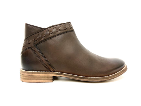 Short ankle boot Brown