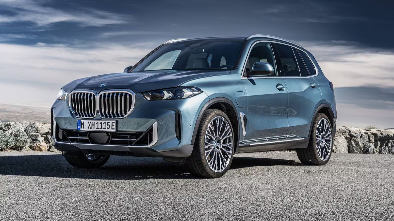 2024 BMW X5 PHEV